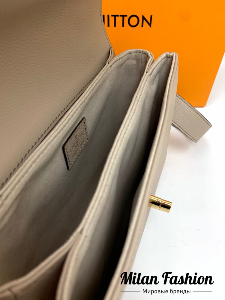 Сумка Louis Vuitton V33648. Вид 6