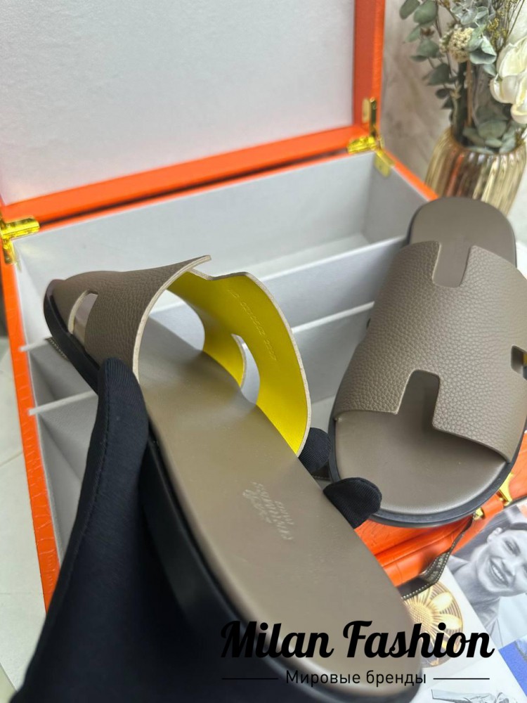 Шлепанцы  Hermes V52416. Вид 2