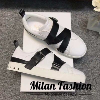 Сникерсы Valentino #bb289