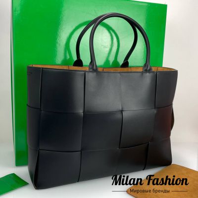 Сумка  Arco Tote  Bottega Veneta #V33671