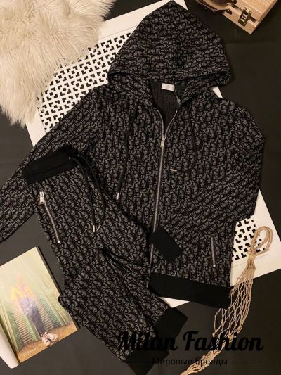 Спортивный костюм  Christian Dior #V11379
