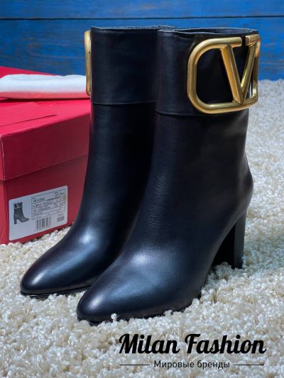 Ботинки  Valentino #V13642