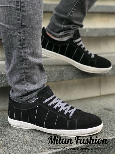 Сникерсы Kiton #bb630