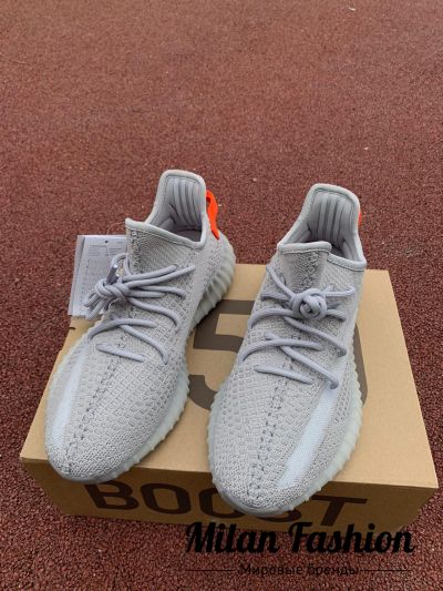 Кроссовки  Adidas Yeezy Boost #v1951