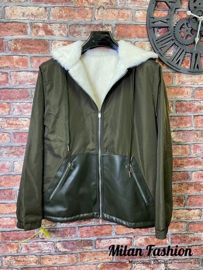 Куртка  … #V10933