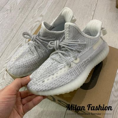 Кроссовки  Adidas Yeezy Boost #v1952