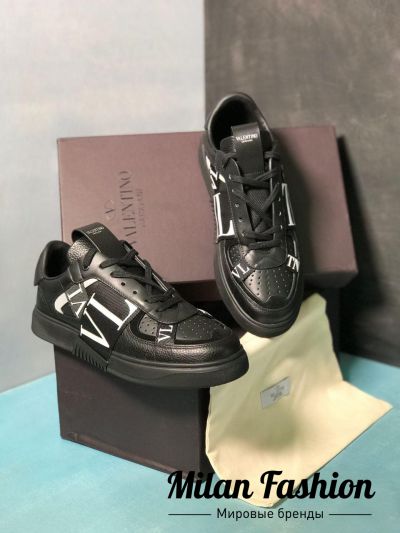 Кроссовки  Valentino #V6570
