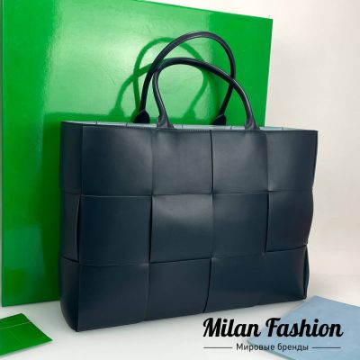 Сумка  Veneta Arco Tote  Bottega Veneta #V33712