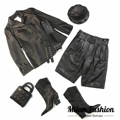 Шорты Salvatore Ferragamo #a00320