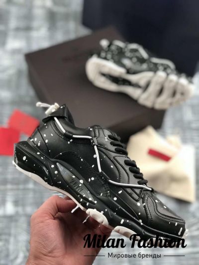 Сникерсы Valentino #bb1063